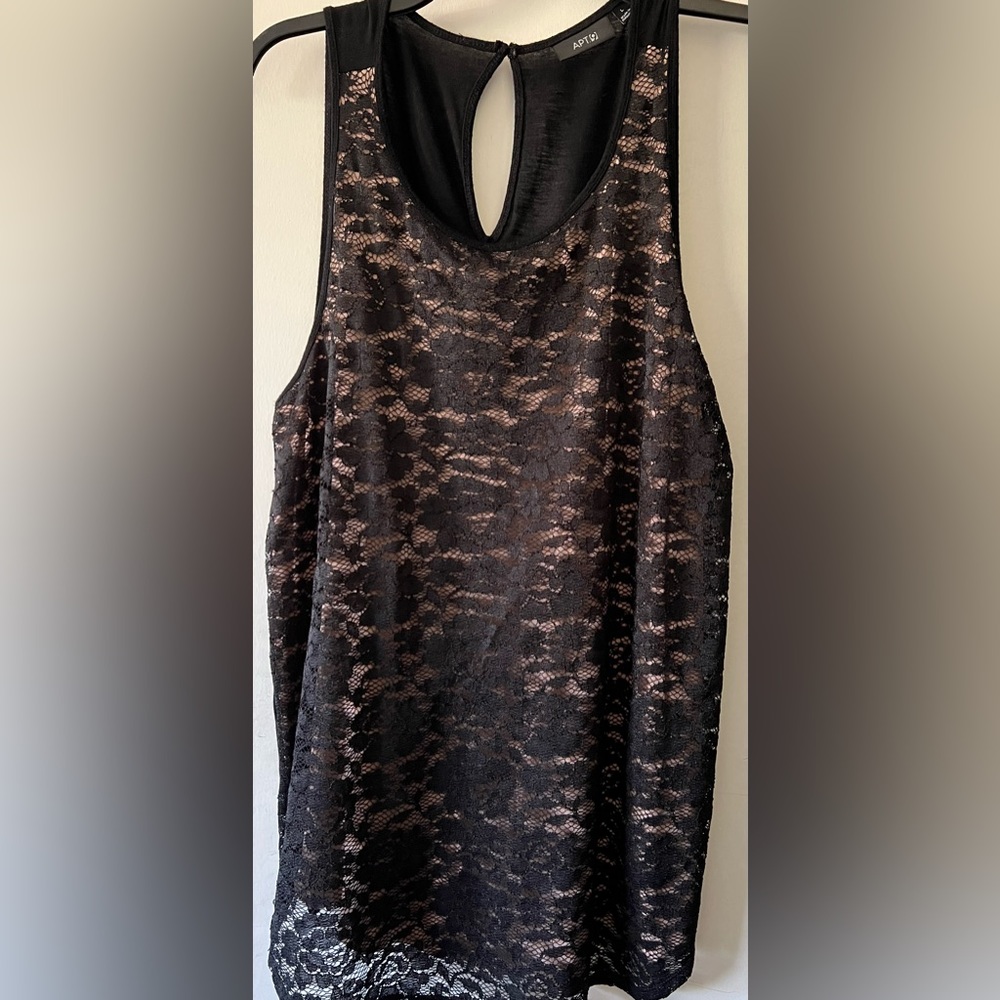 Beautiful lace design. Apt 9 tank top, black color.